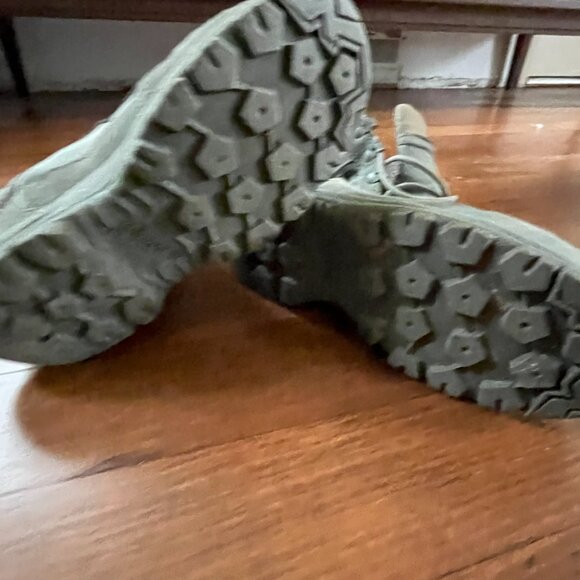 DANNER TANICUS SAGE GREEN BOOT